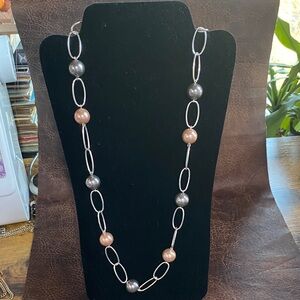 Elegant Silver and Gray Necklace